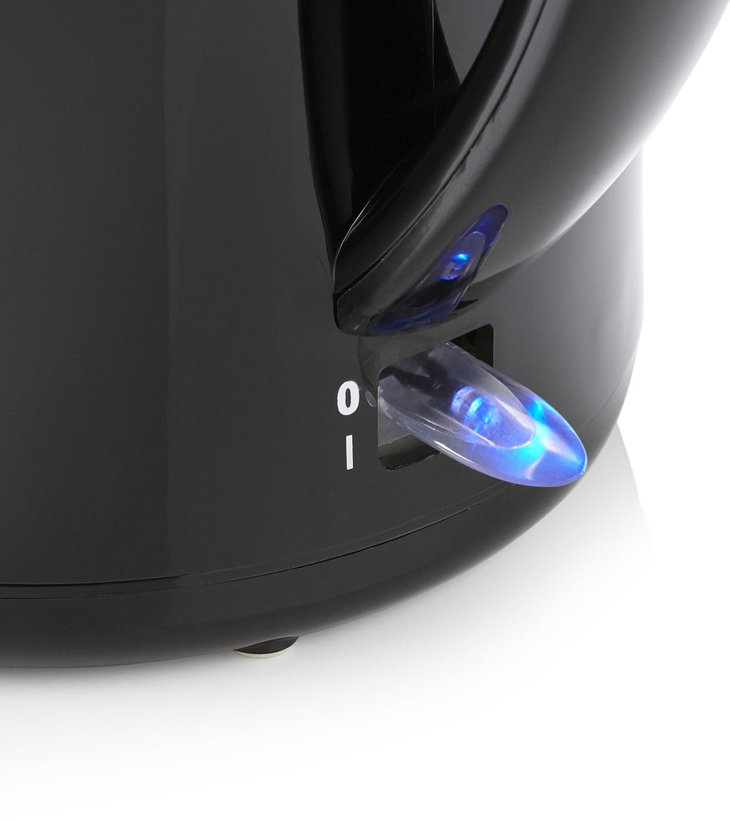 Princess Kettle 236017 - 1.7 Litre - 360° rotatable - 2200W - Water level indicator - Anti-limescale filter - Black