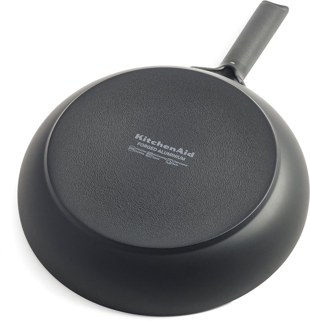 KitchenAid Classic Forged Aluminium koekenpan ø24cm - zwart - inductie - anti-aanbak - PFAS-vrij