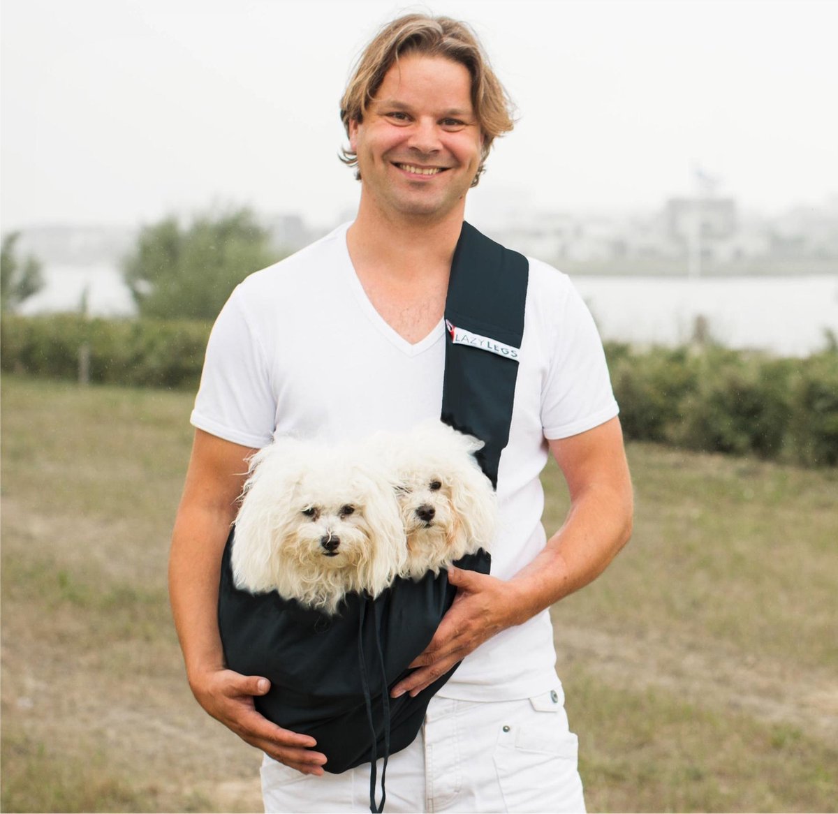 4Lazylegs Draagtas Honden - Tot 15kg - Kleine Honden (80 cm lang bij 30 cm diep) - Zwart