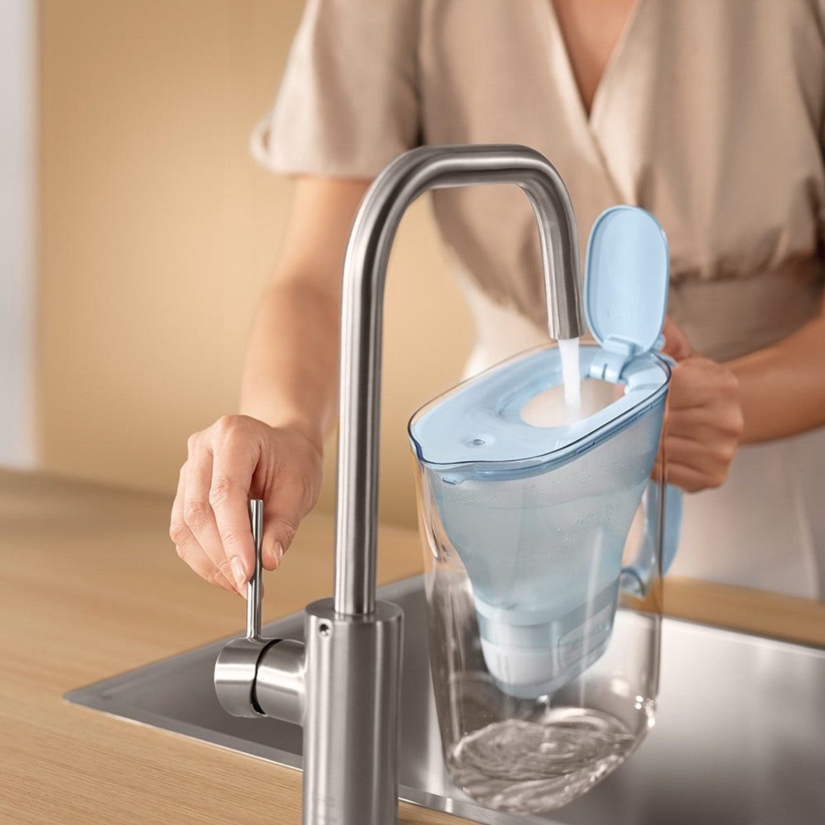Brita Style Eco - Water Filter Jug - 2.4L - Blue