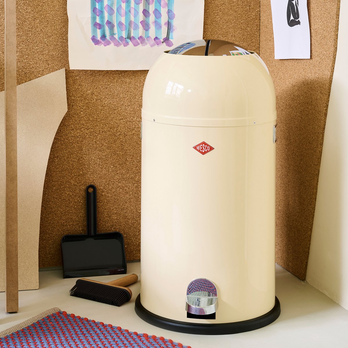 WESCO Kickmaster Prullenbak | Pedaalemmer | 33 Liter | Metaal - Rood | Afvalemmer - Made in Germany