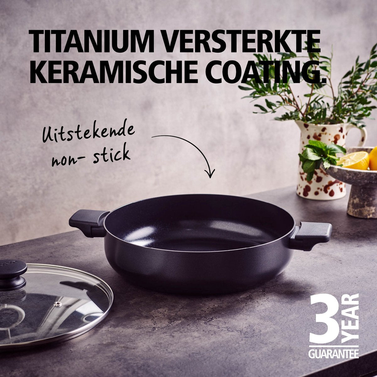Brabantia VANTA Hapjespan - Ø 28 cm - met Deksel - Sauteerpan - Keramische Antiaanbaklaag Titanium Versterkt - Geschikt voor Inductie - 100% PFAS Vrij - Zwart