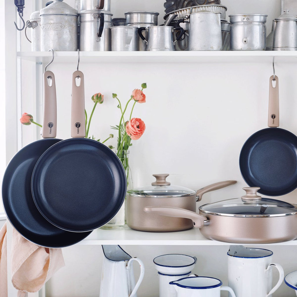 GreenPan Cambridge Koekenpan 24cm –PFAS-vrije antikleeflaag – Koekenpan inductie – Keramische koekenpan - Ovenbestendig tot 180°C - Koudgrepen - Brons