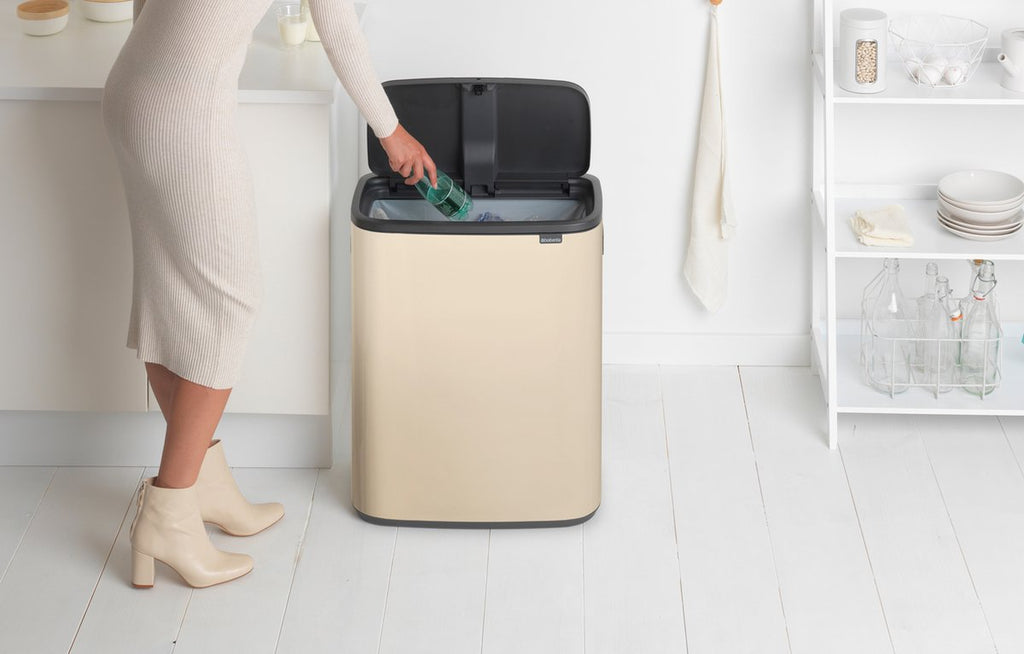 Brabantia Bo Touch Bin Prullenbak - 1 vak - 60 liter - Soft Beige