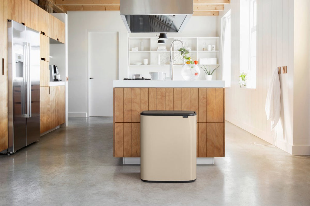 Brabantia Bo Touch Bin Prullenbak - 1 vak - 60 liter - Soft Beige