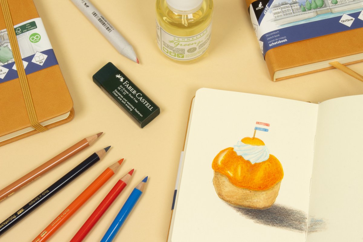 Kangaro sketchbook - A5 landscape - ochre yellow - PU hardcover - with elastic and ribbon