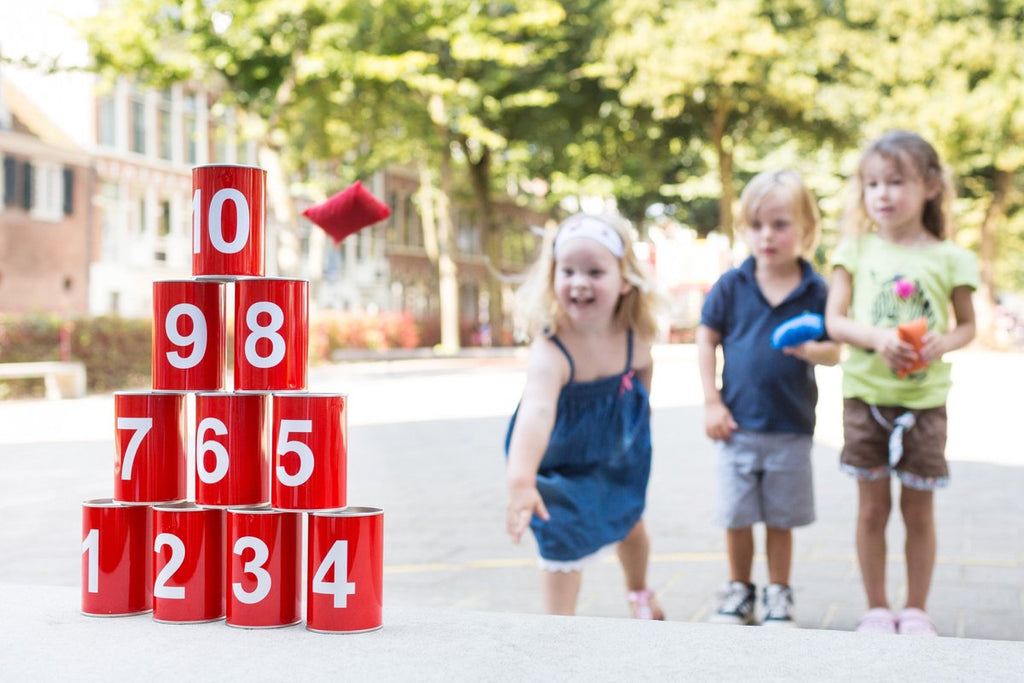 BS Toys Tin Can Alley Throwing Game - Bean Bag Toss Toy - Kids' Toys for Ages 3 and Up - Outdoor Toys - 10 Cans - Red - Games for Kids - Outdoor Toys - Outdoor Game - Outdoor Games - Garden Toys - Children's Gift