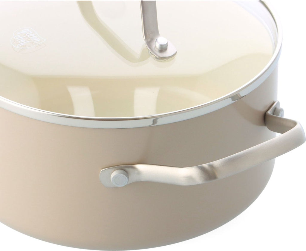 GreenChef Nordics keramische inductie kookpan met deksel 16cm/1.58L - PFAS-vrij - Inductie pan - Vaatwasserbestendig - Ovenbestendig tot 220°C - keramische anti-aanbaklaag - Crème