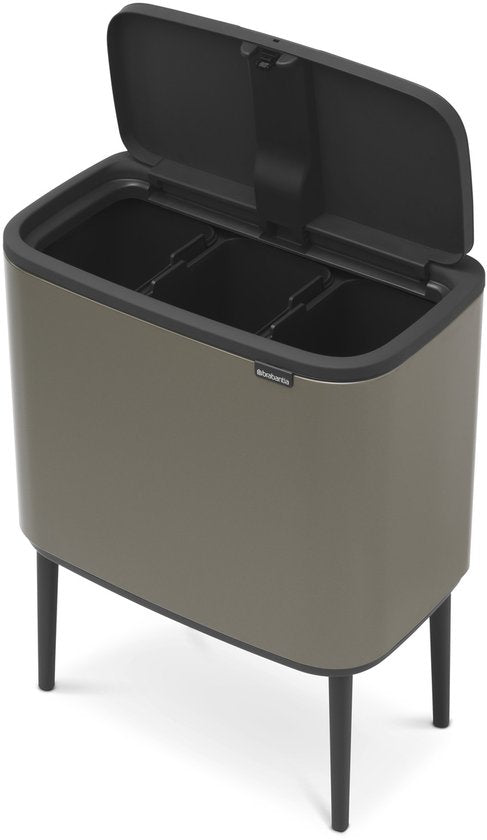 Brabantia Bo Touch Bin 3 x 11 liter Platinum – geopend met 3 binnenemmers