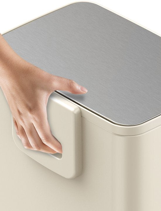 EKO - Marina Pedaalemmer 30 liter - Stainless steel Plastic - crême wit - Prullenbak