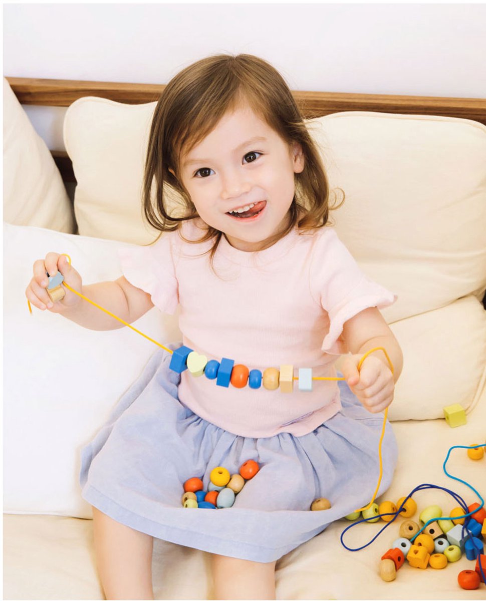 Classic World Wooden Beads